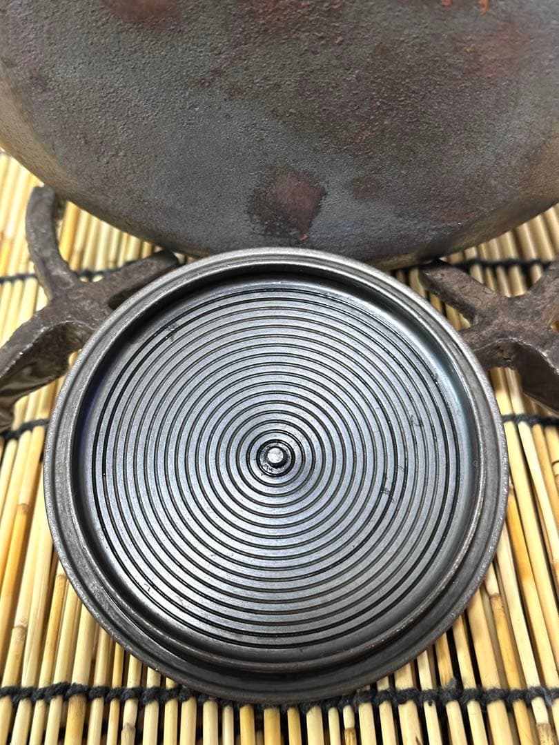 ＵＳＥＤ品、供箱、付属品付　岩手県奥州水沢幸工芸現代の名工佐藤勝久造馬蹄鉉波文