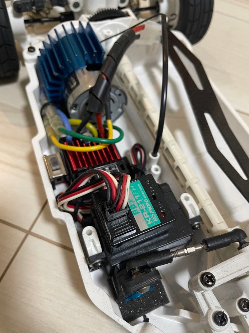 タミヤ ラジコン　TT-02 ホワイトシャーシ　MANトラックボディメカ付き