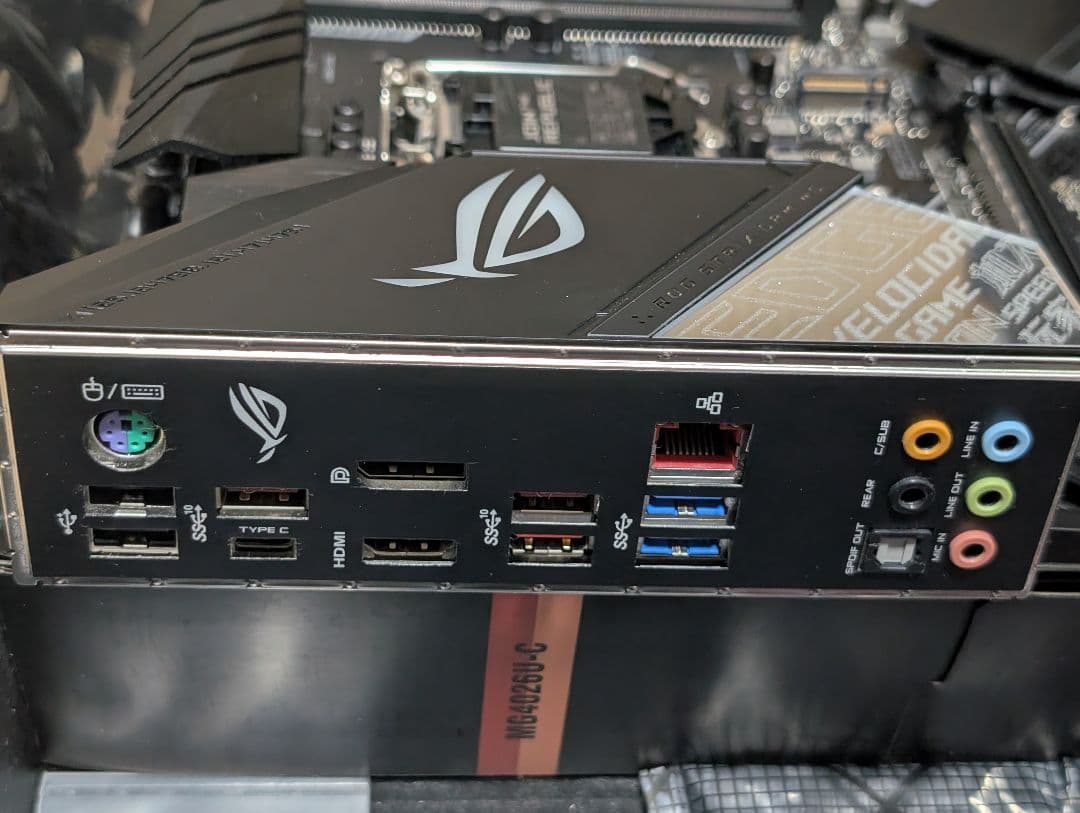 ROG STRIX Z390-F GAMING マザーボード