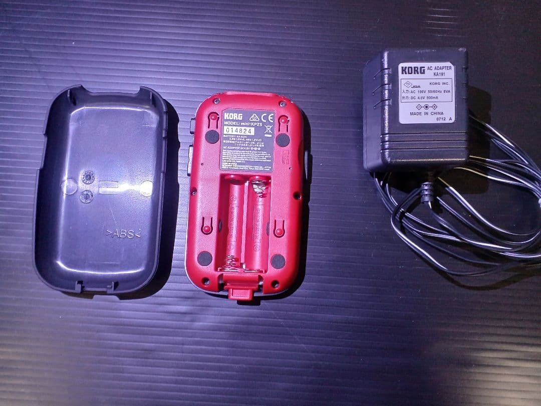 KORG mini kaoss pad 2s 本体とACアダプター