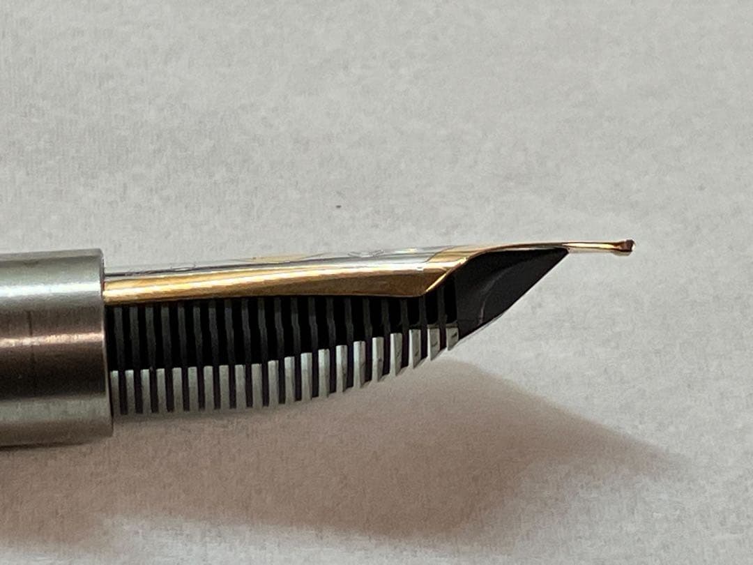 Pelikan M1000用ペン先 B（pf刻印）お年玉特価中