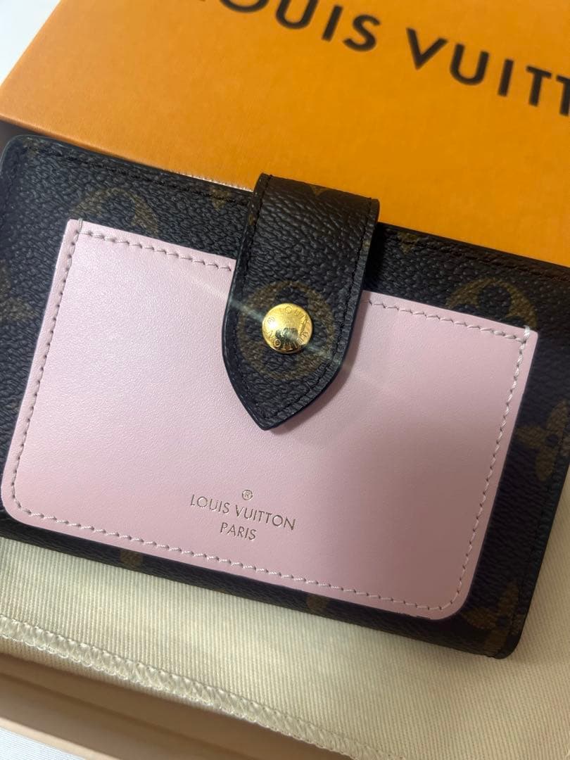 LOUIS VUITTON 財布　ポルトフォイユ ジュリエット 二つ折り　ピンク