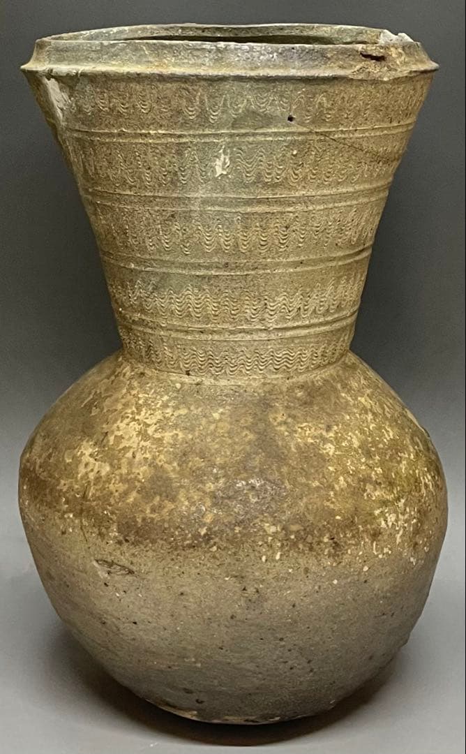 須恵器　新羅　長頸壷　自然釉　L691