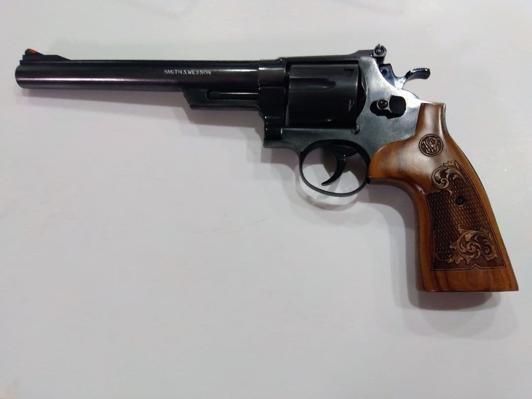 コクサイ S＆W 44マグナム M29 モデルガン 木製グリップ付き　(絶版)