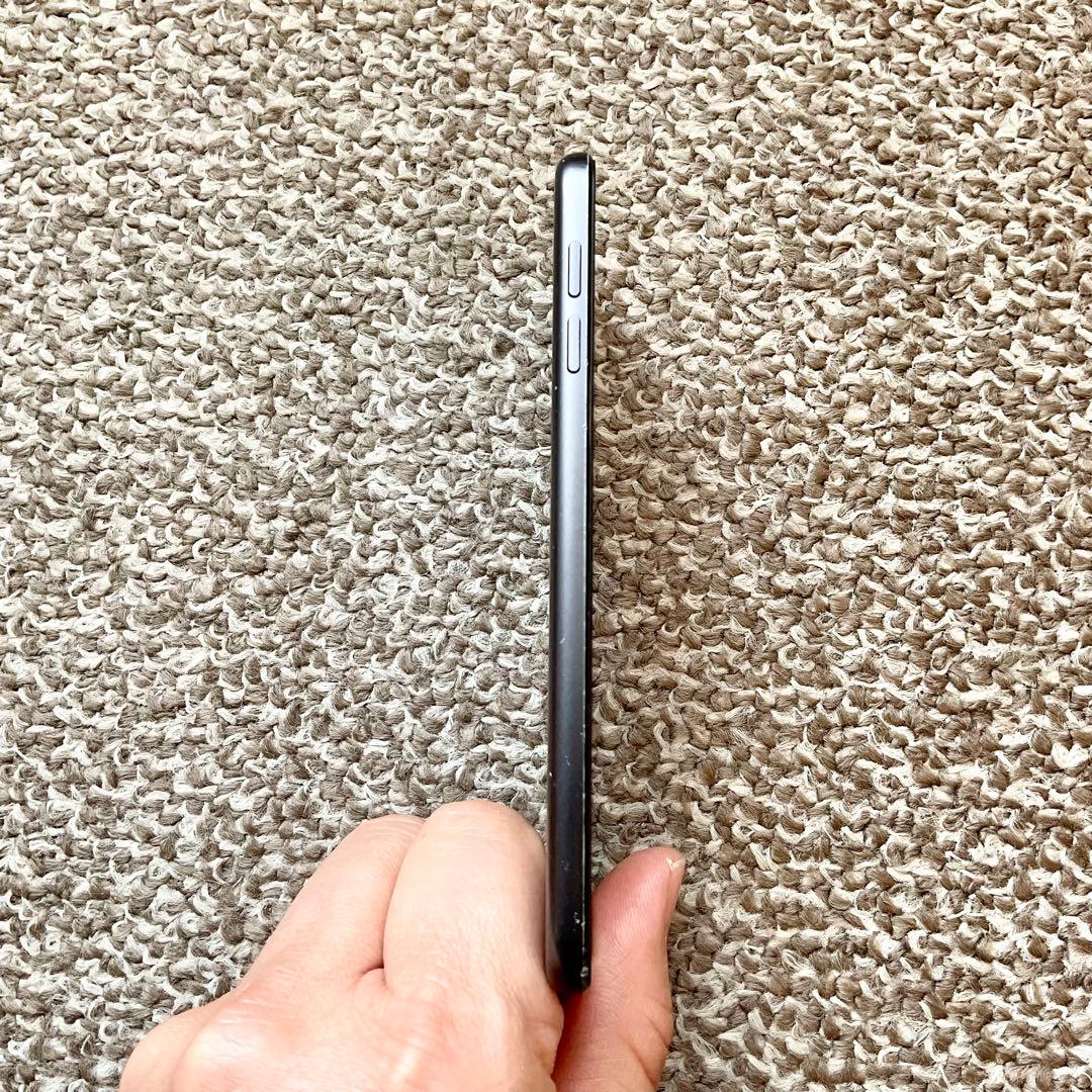 iPod touch 第6世代128GB Apple アップル アイポッド本体Z