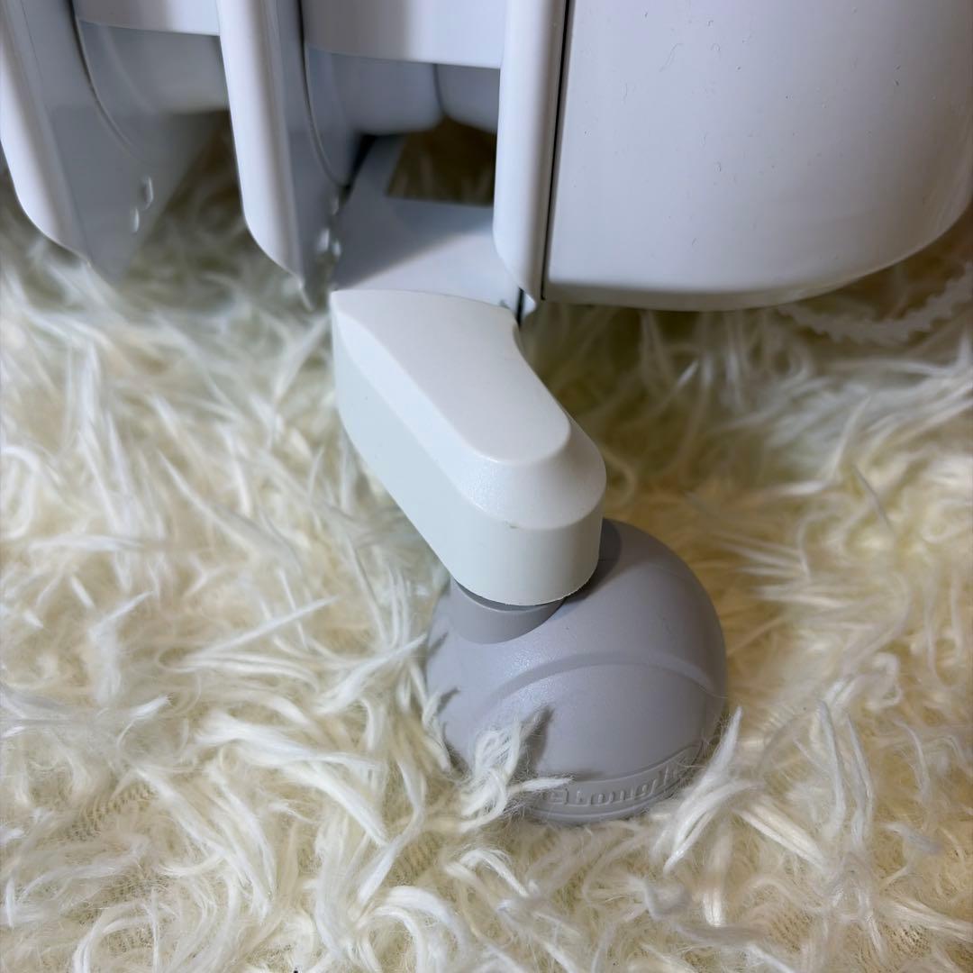 【ほぼ未使用】デロンギ アミカルド オイルヒーター RHJ45M1115