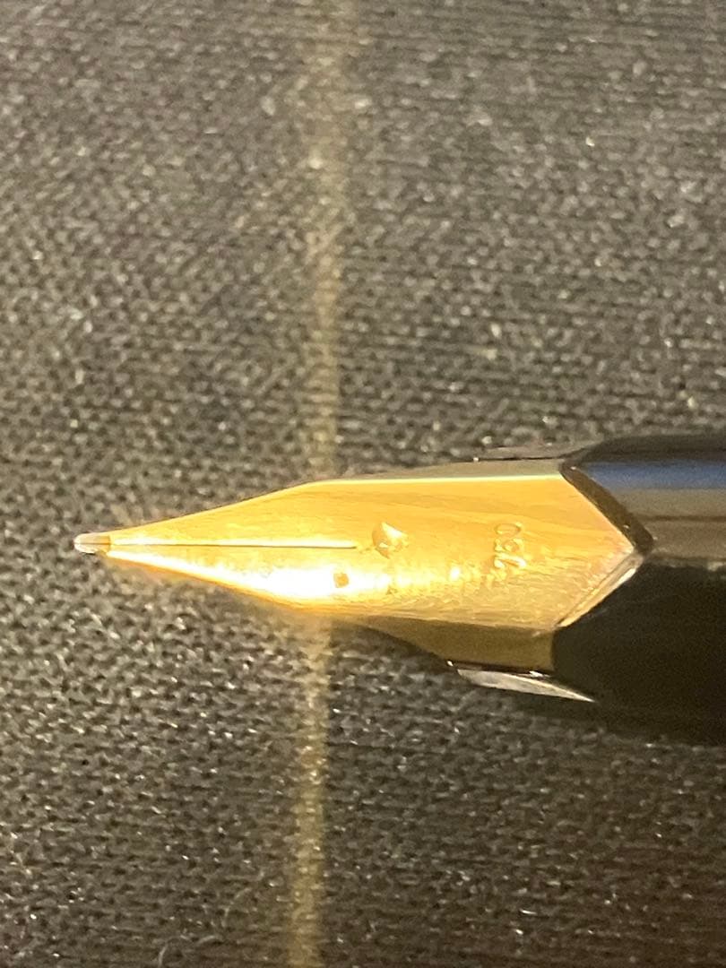 モンブラン　金無垢モデル　１２９６　１８金