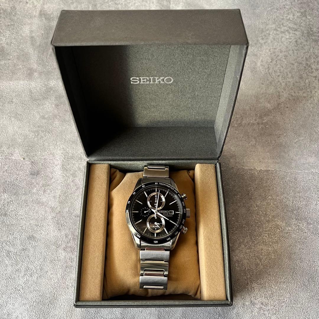 【美品】 SEIKOセイコー 黒 V172-0AP0ソーラー クロノグラフ腕時計