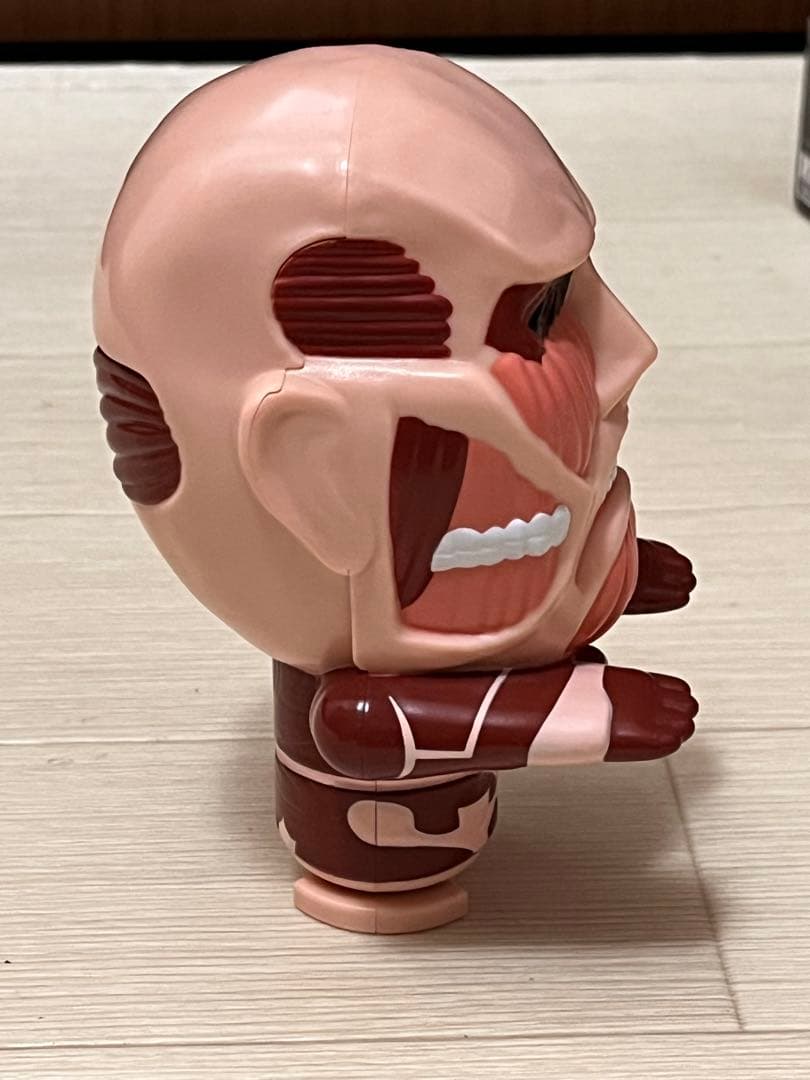 レア！　タカラトミー　進撃の巨人　超大型巨人危機一髪　黒ひげ