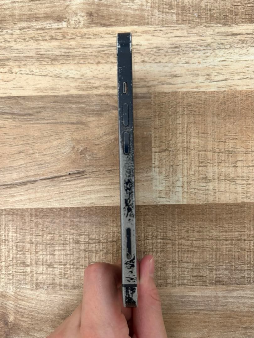 Apple iPhone 13 ミッドナイト 本体のみ（箱等なし）