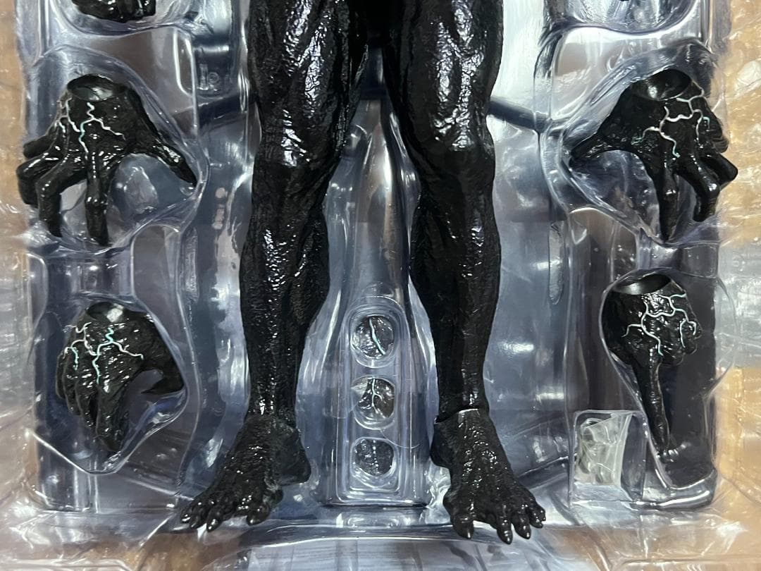 ホットトイズ ムービーマスターピース 1/6スケールフィギュア ヴェノム