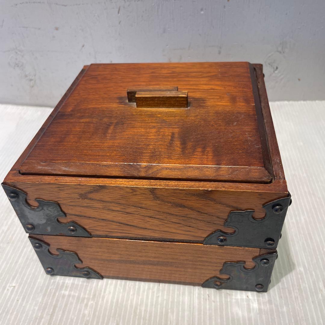 希少　古民具・骨董　立派な金具が印象的な硯箱(小引き出し、小箱、小物入れ、木箱)