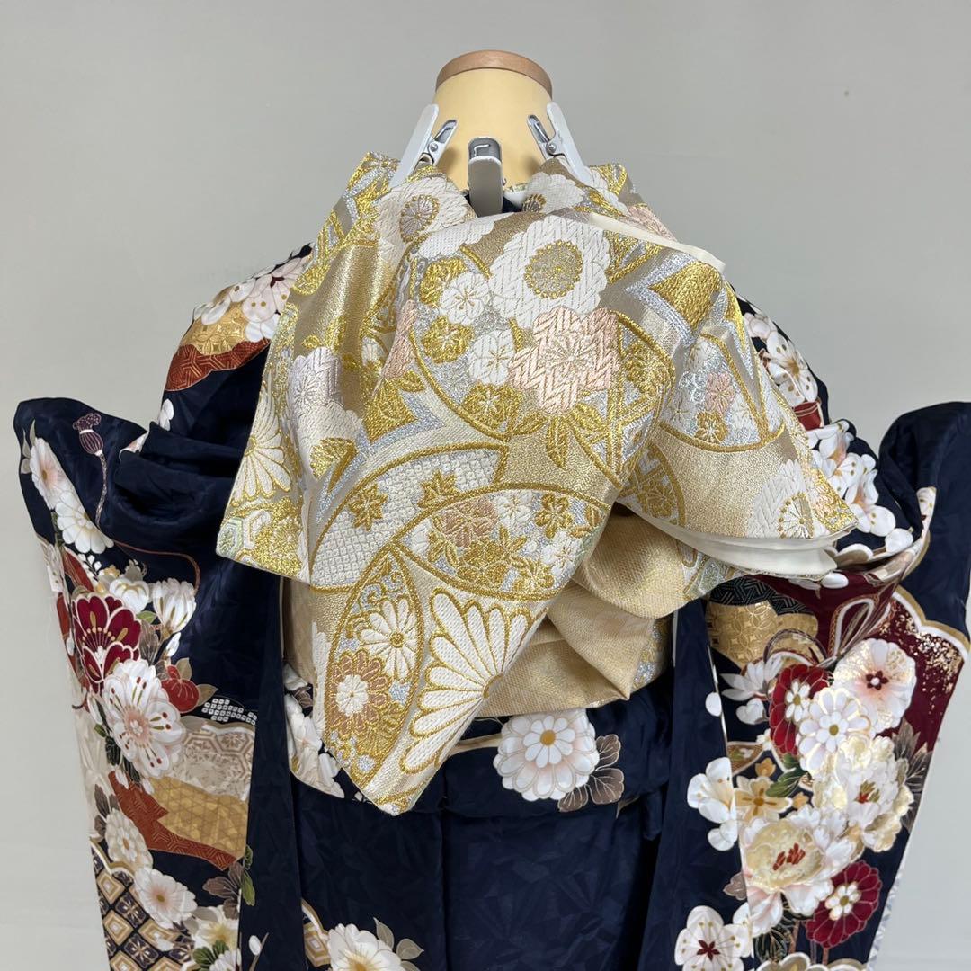 紺地の上品な金彩古典ひ振袖フルセット