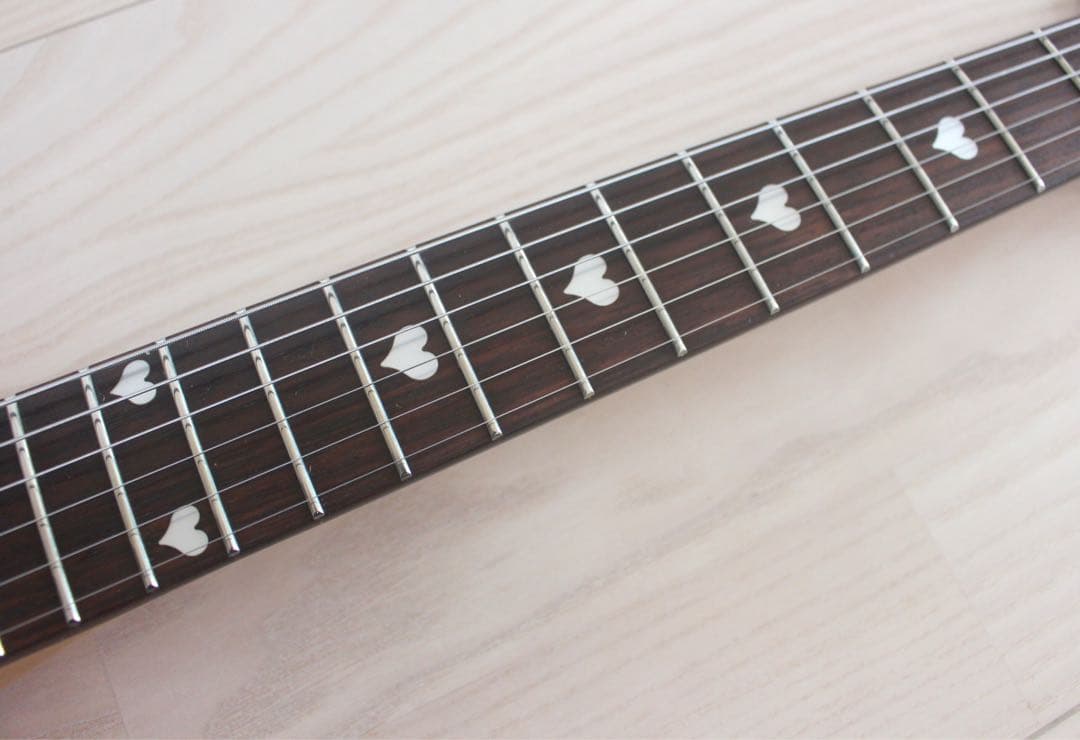 【レア】ハート型 Daisy Rock Heart Breaker