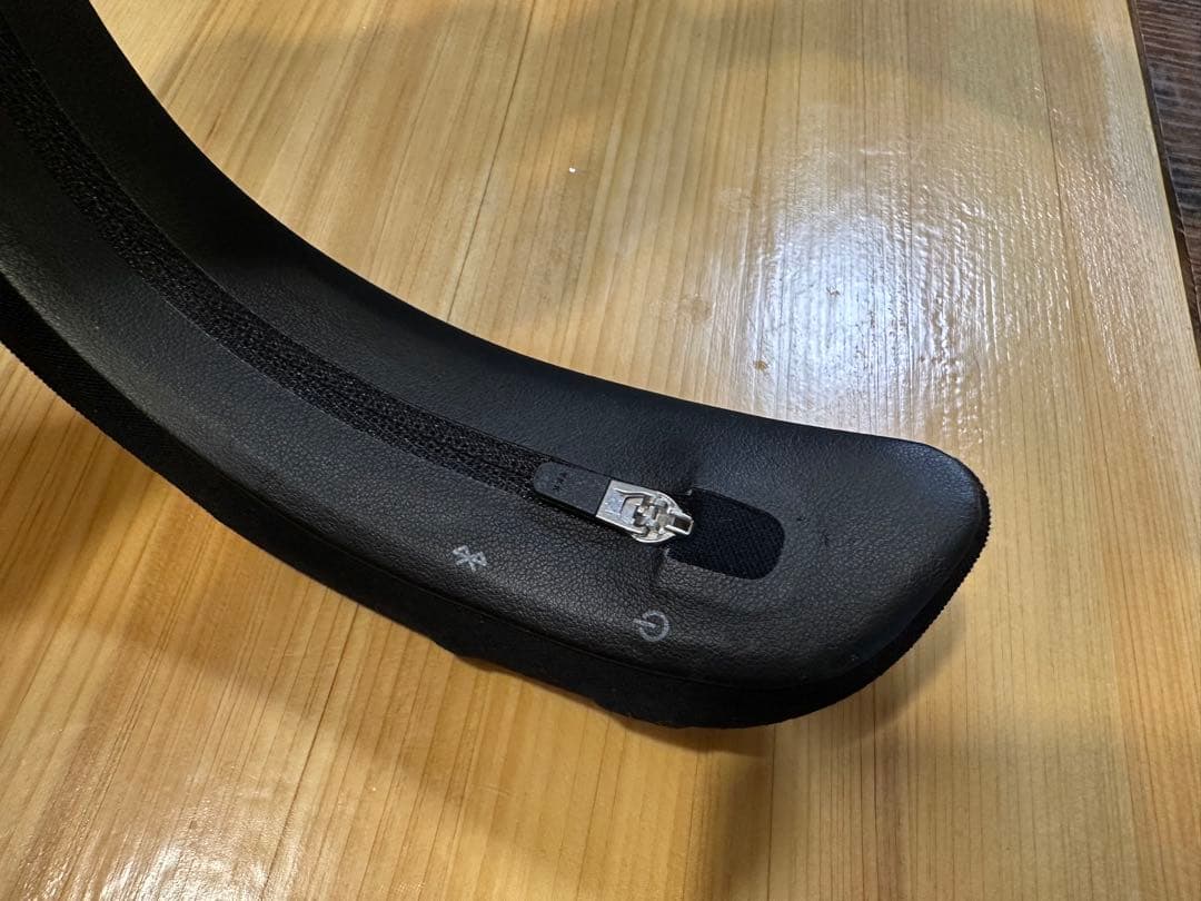 BOSE SoundWearネックスピーカー 黒 完動品⭐︎経年劣化少々⭐︎