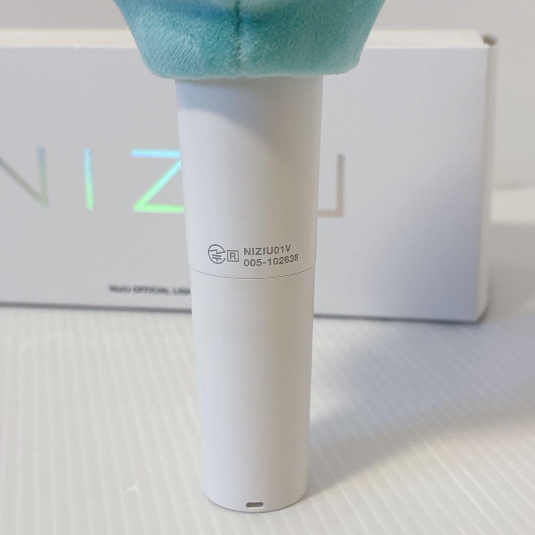 【動作確認済み】 NIZIU 公式 ペンライト MAYUKA ケース付き