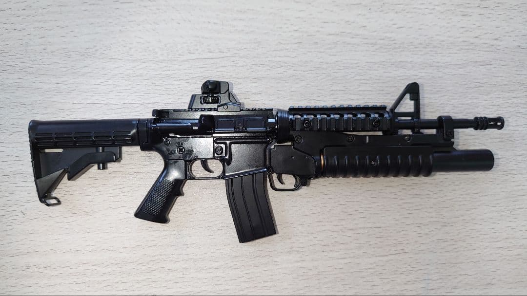 1/3スケール　ミニチュア模型　AR15
