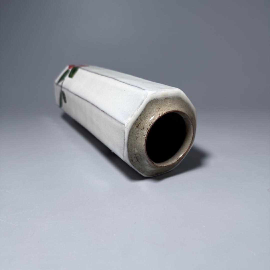 日本工芸会正会員　古川隆久　作　釉彩　椿文　花瓶　共箱 　益子焼　人気陶芸家