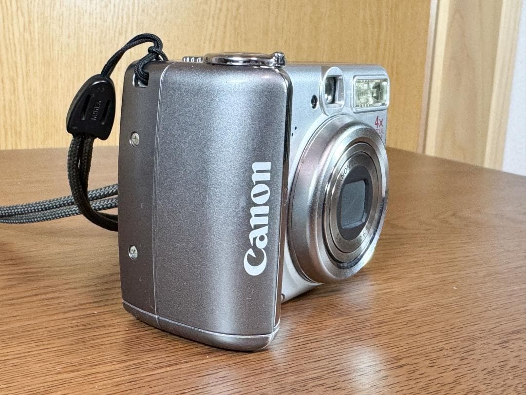 Canon PowerShot パワーショット A560 シルバー 乾電池式