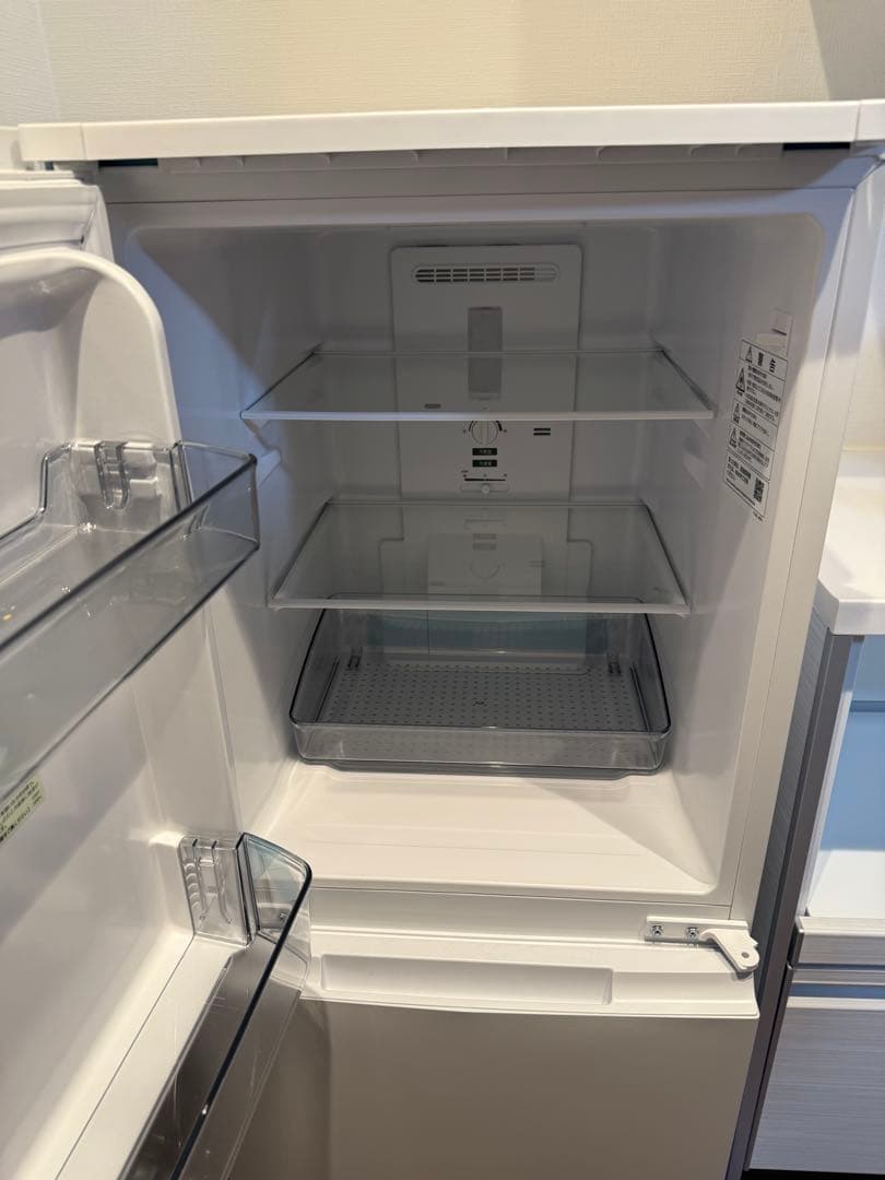 【熊熊】シャープ 2024年製 冷蔵庫 ほぼ未使用 152L 左右付替え