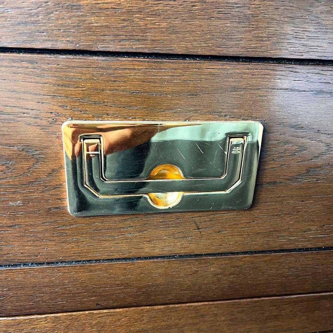 取付無料！カリモク ドマーニ モーガントン 天然木アンティーク風三段チェスト✨