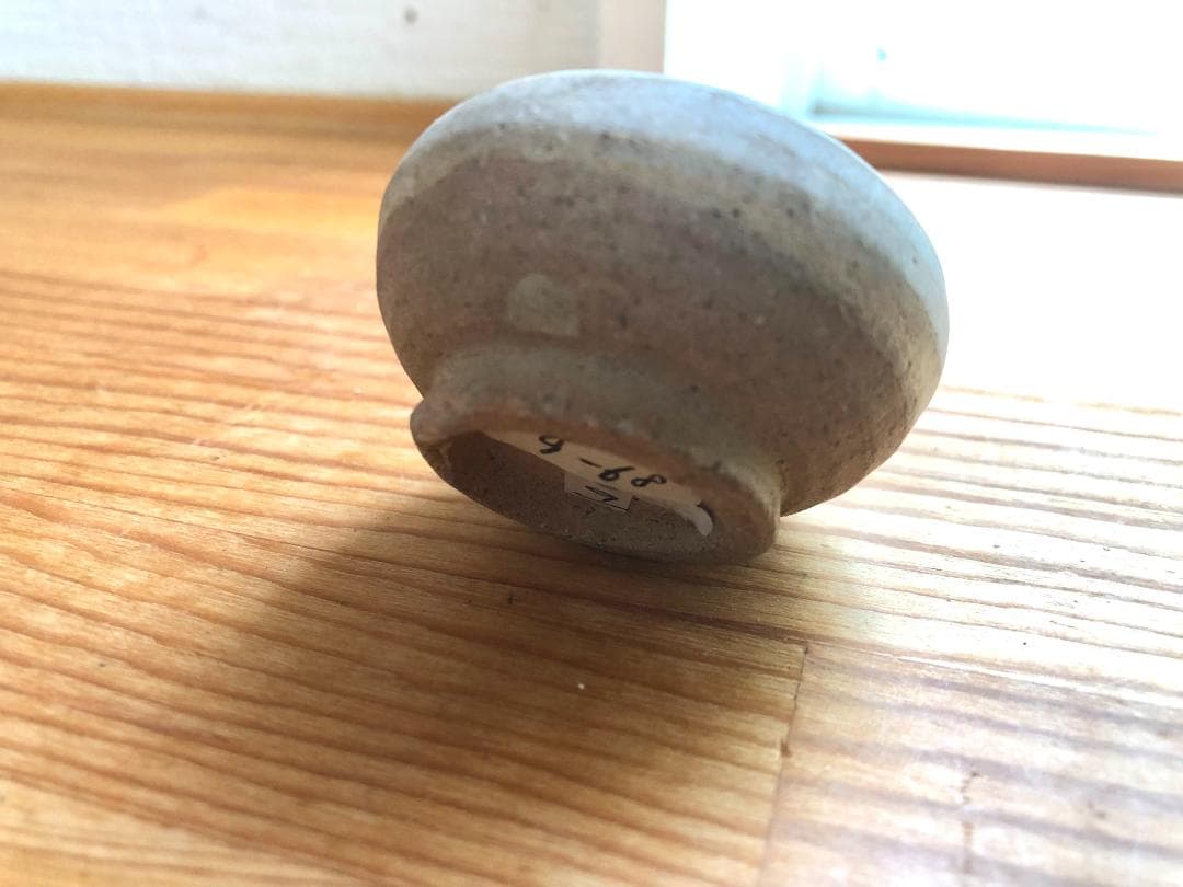 【タイ・骨董】宋胡録（スンコロク) 白灰 青磁 小壺（1301年~1600年