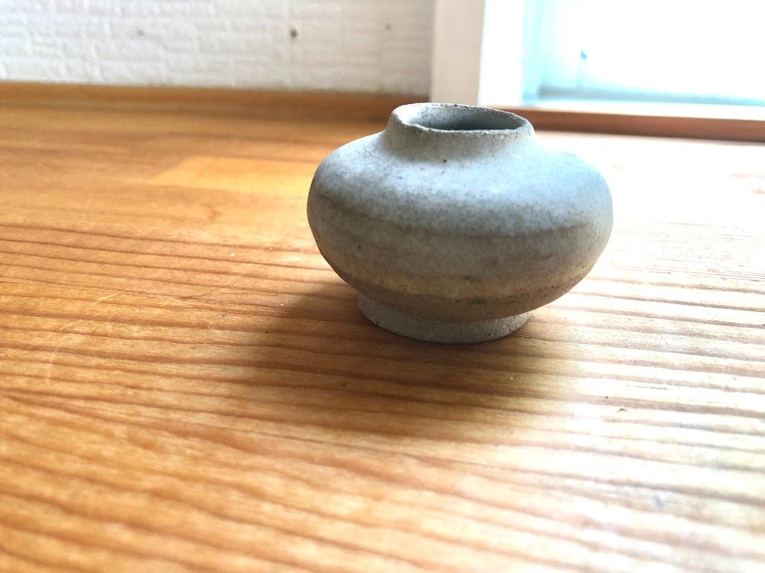 【タイ・骨董】宋胡録（スンコロク) 白灰 青磁 小壺（1301年~1600年