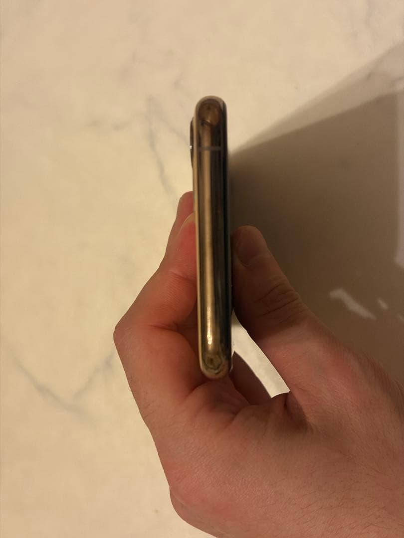 美品　Apple iPhone11Pro 256GB ゴールド