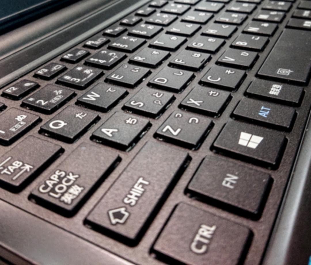 美品！Dynabook R73/F 第6世代 Core i5 [392]