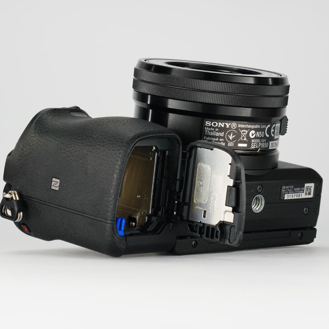 子どもの2度と戻らない瞬間を美しく、最高カメラ SONY α6400 ミラーレス