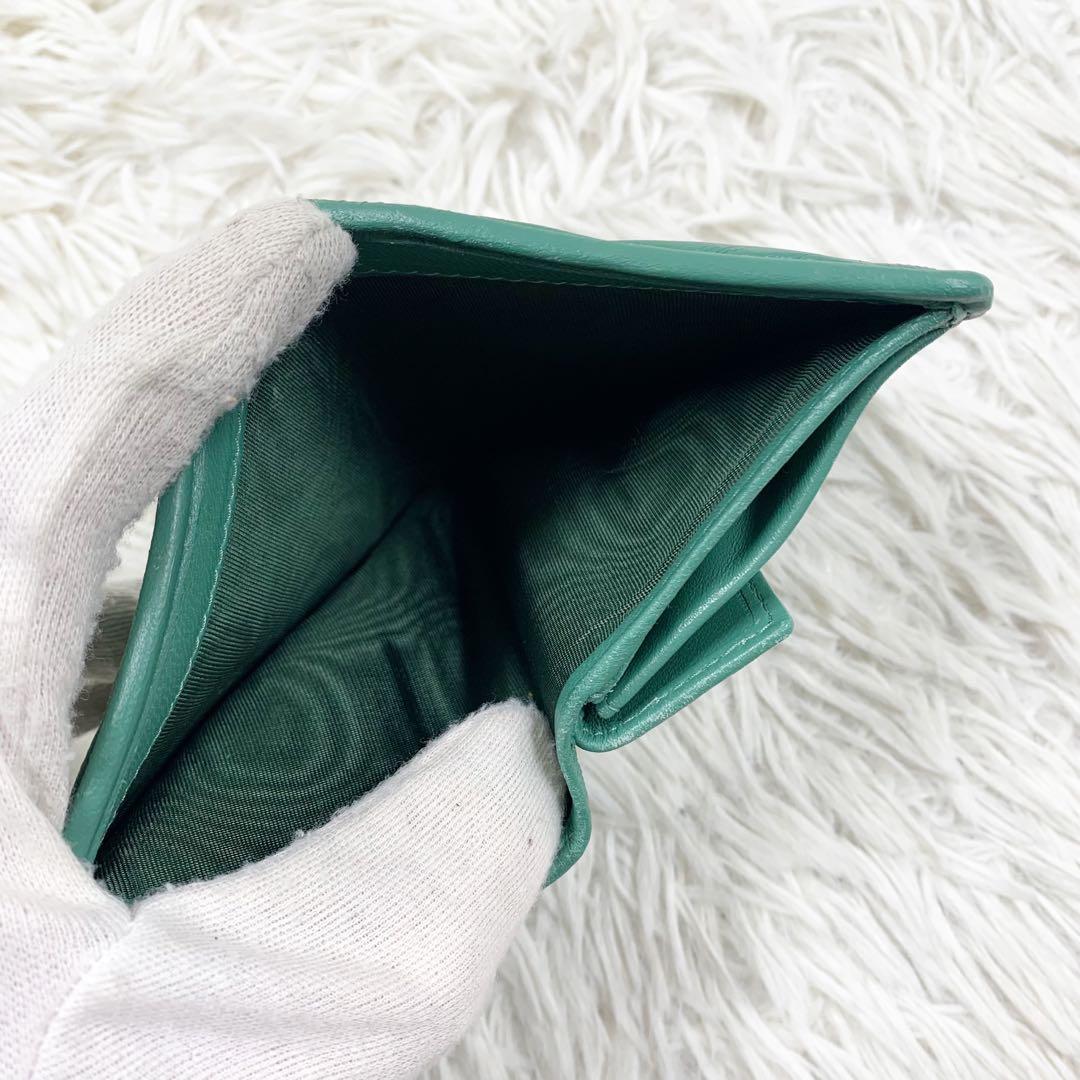 【✨極美品 現行✨】ミュウミュウ 二つ折り財布 マテラッセ エメラルドグリーン