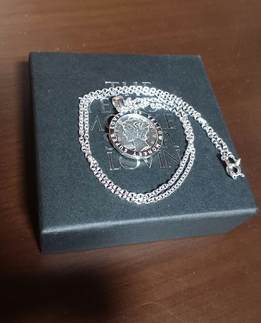 THE YELLOW MONKEY　ロビンモテモテペンダントネックレス