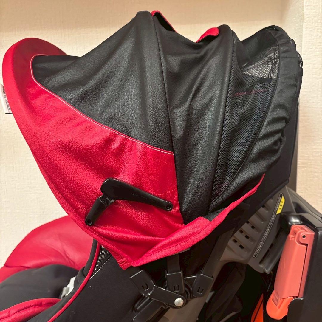 【美品】コンビ チャイルドシート ラクティアターン ラグジュア