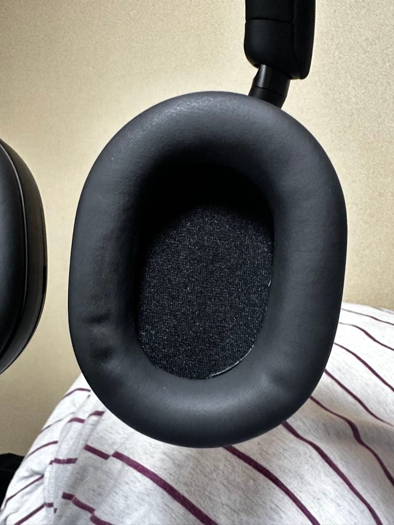 SONY WH-1000XM5 ワイヤレスヘッドホン（黒）