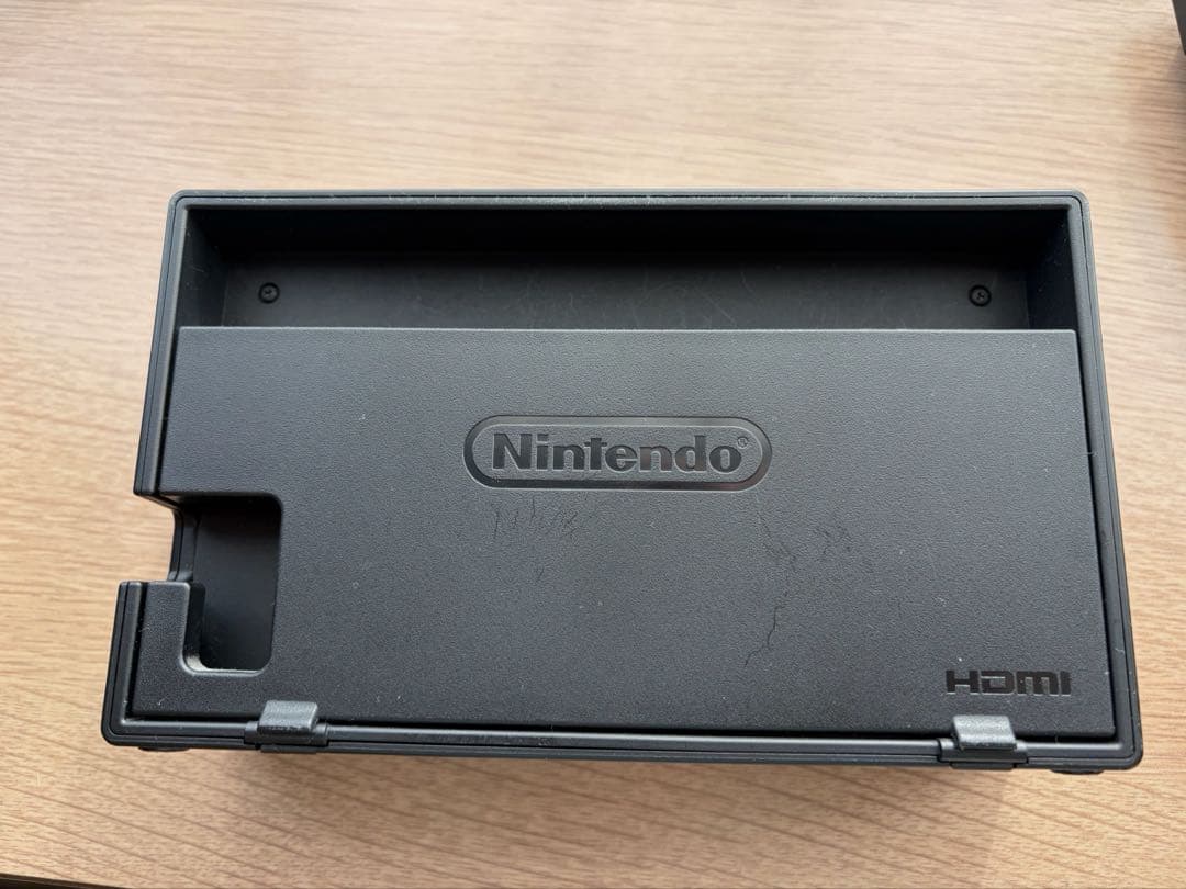 Nintendo Switch 本体 周辺機器 携帯用ケース+ガラス保護フィルム