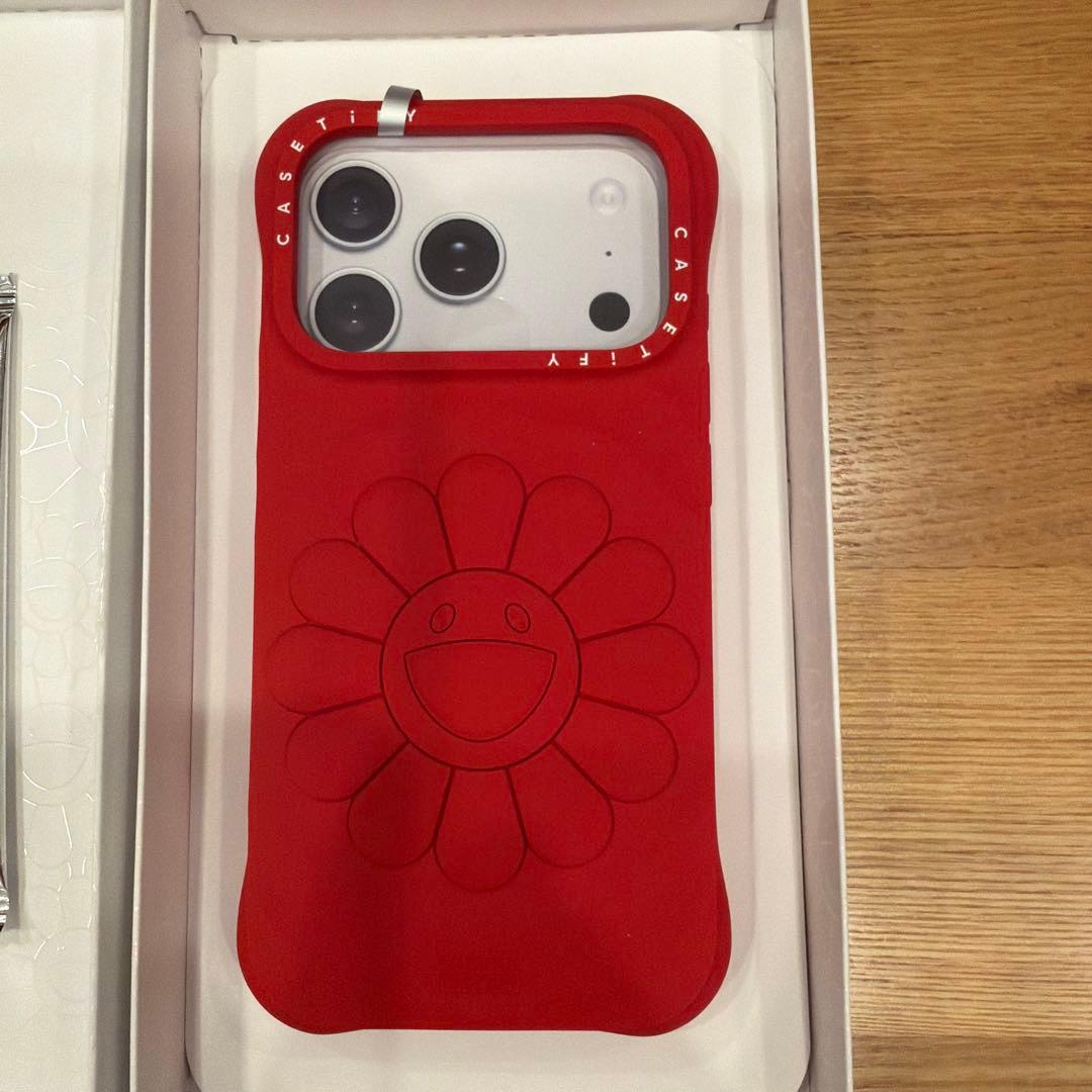 村上隆 x CASETiFY FLOWERS BLOOM iPhone17Pro