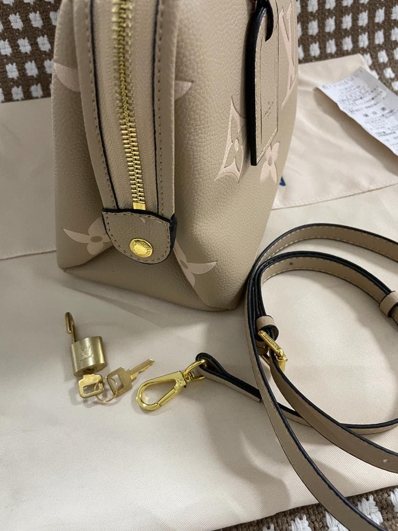 断捨離 ショルダーバッグ ベージュ