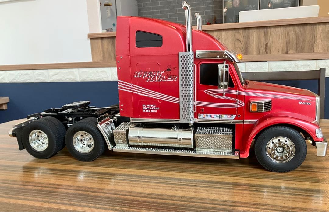 タミヤ 1/14 ナイトハウラーフルオペ