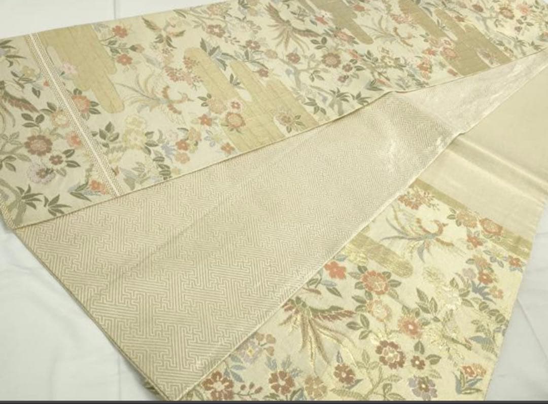 振袖フルセット6点サイズM〜Ｌ駒刺繍　扇面花文　暈し染め　金銀彩　金銀糸　正絹