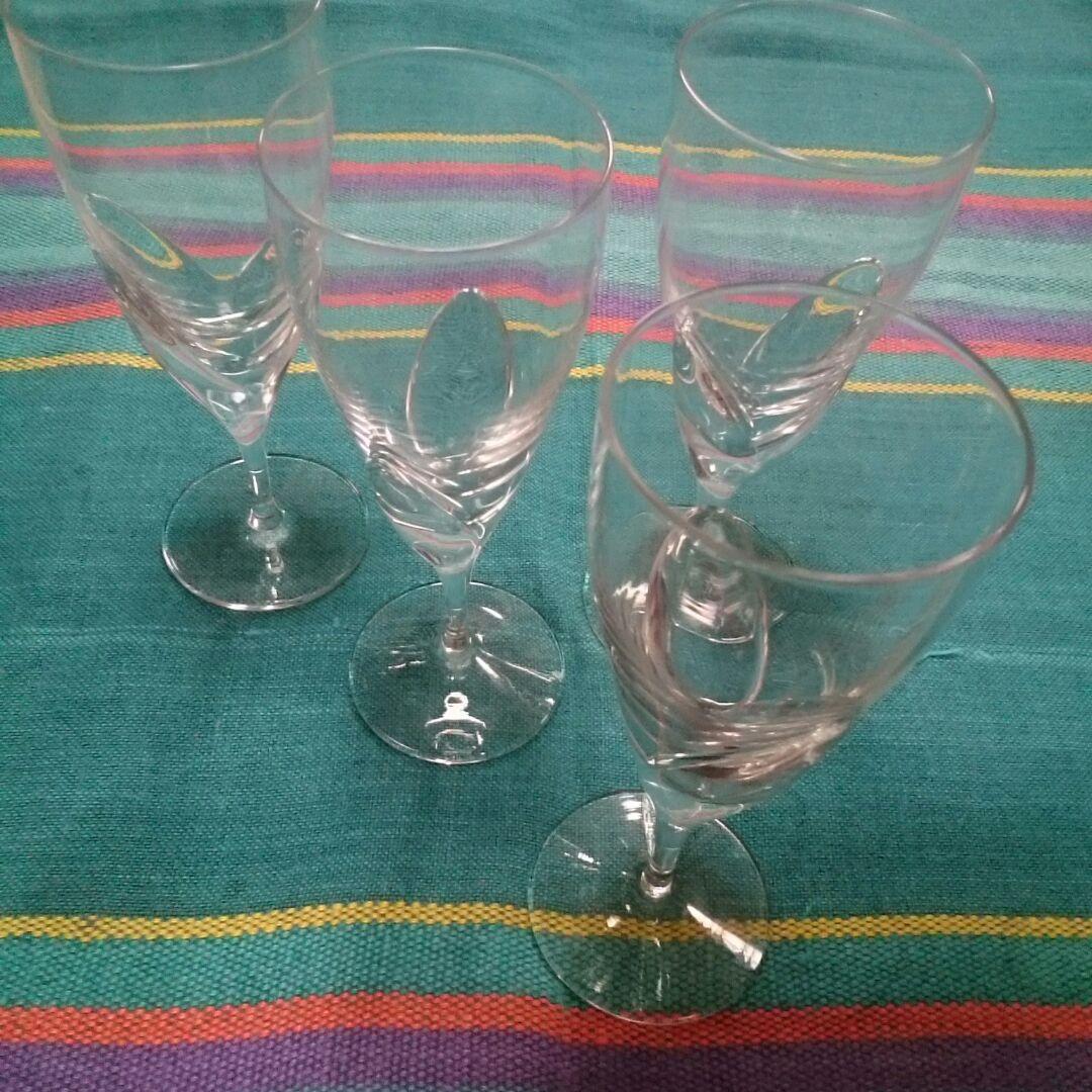 ドーム、ナンシー。Franceアンティーク、4客crystalワイングラス