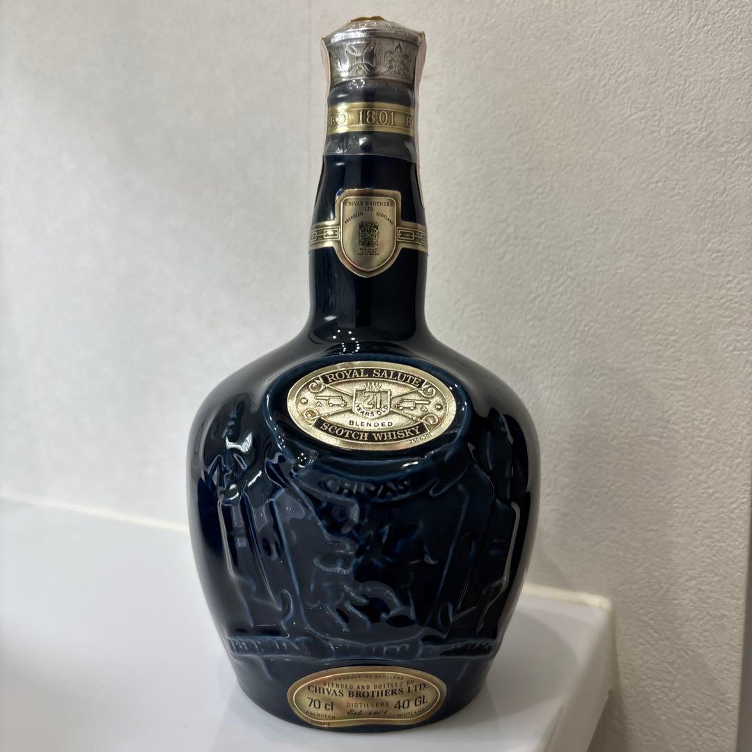 匿名スピード発送　シーバスリーガル　ロイヤル　サルート21年 ウイスキー箱無し