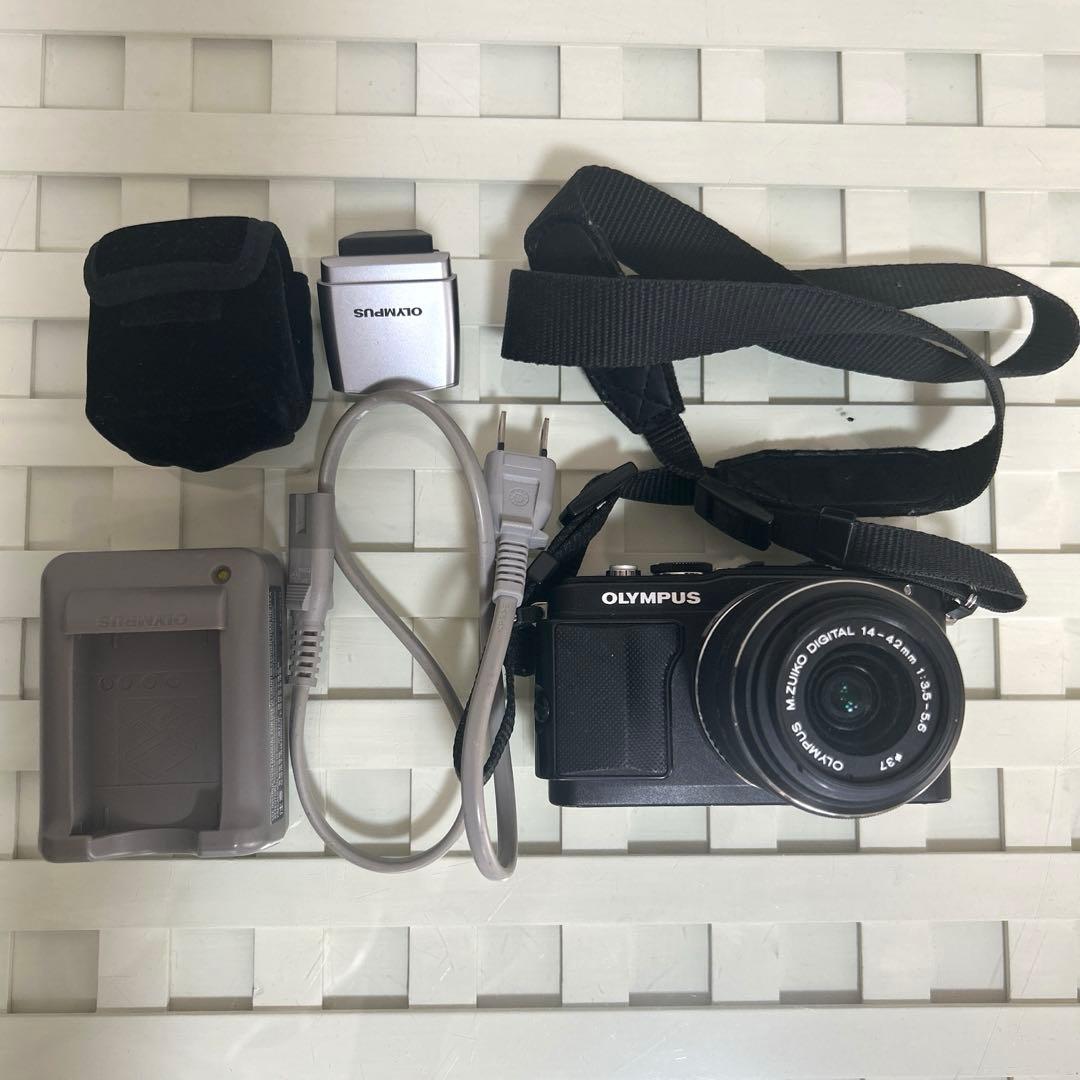 OLYMPUS ミラーレス一眼カメラ E-PL5 14-42mm