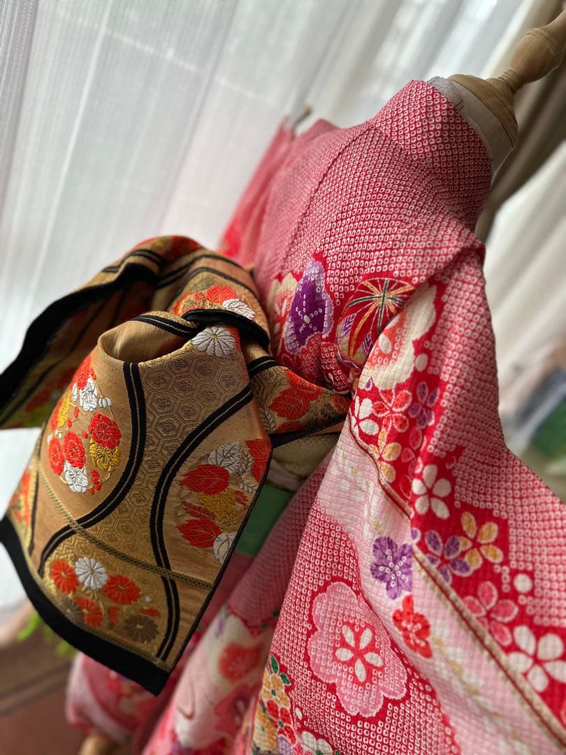 7歳七五三フルセット 赤×白×紫 絞り風花柄着物と立涌模様の帯