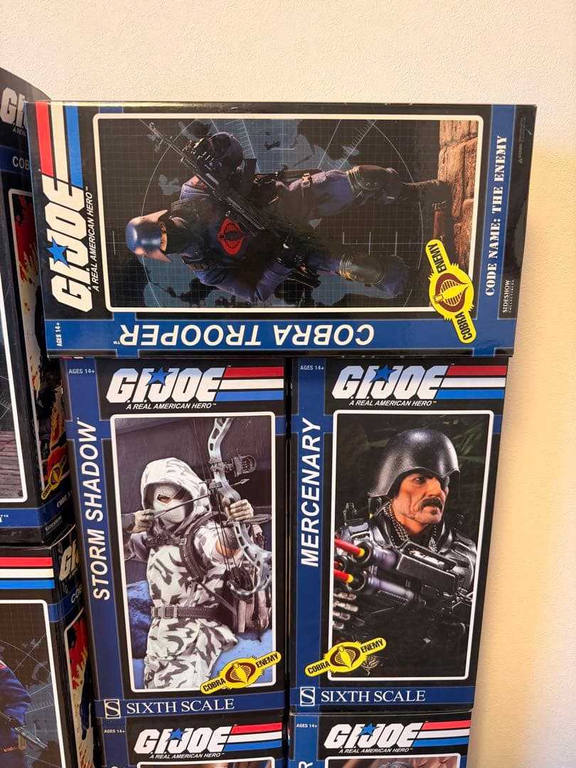 サイドショウ 1/6 コブラ とG.I.ジョー　25体セット + コブラの王座付
