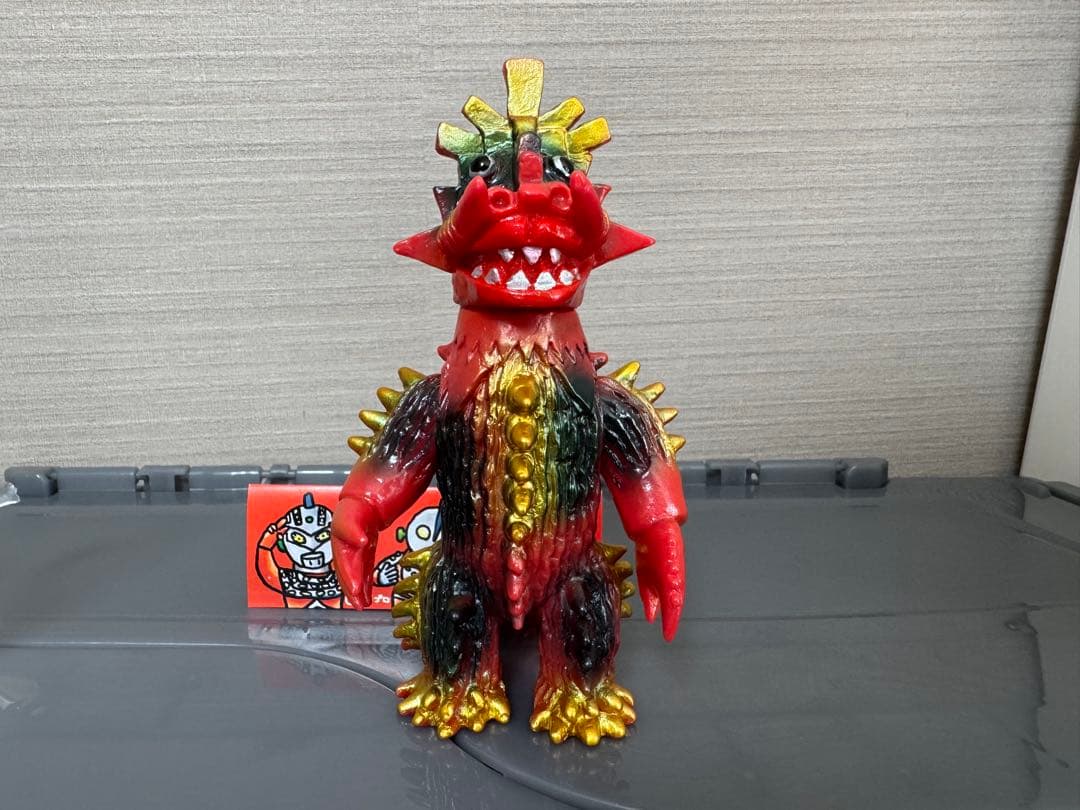 ぶたのはな マザリュース 検 ウルトラマン zollmen M1号 マルサン