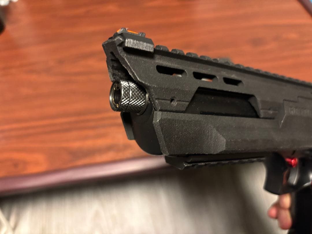 レア商品!!! 東京マルイ デザートイーグルGRIFFIN&デップーカスタム