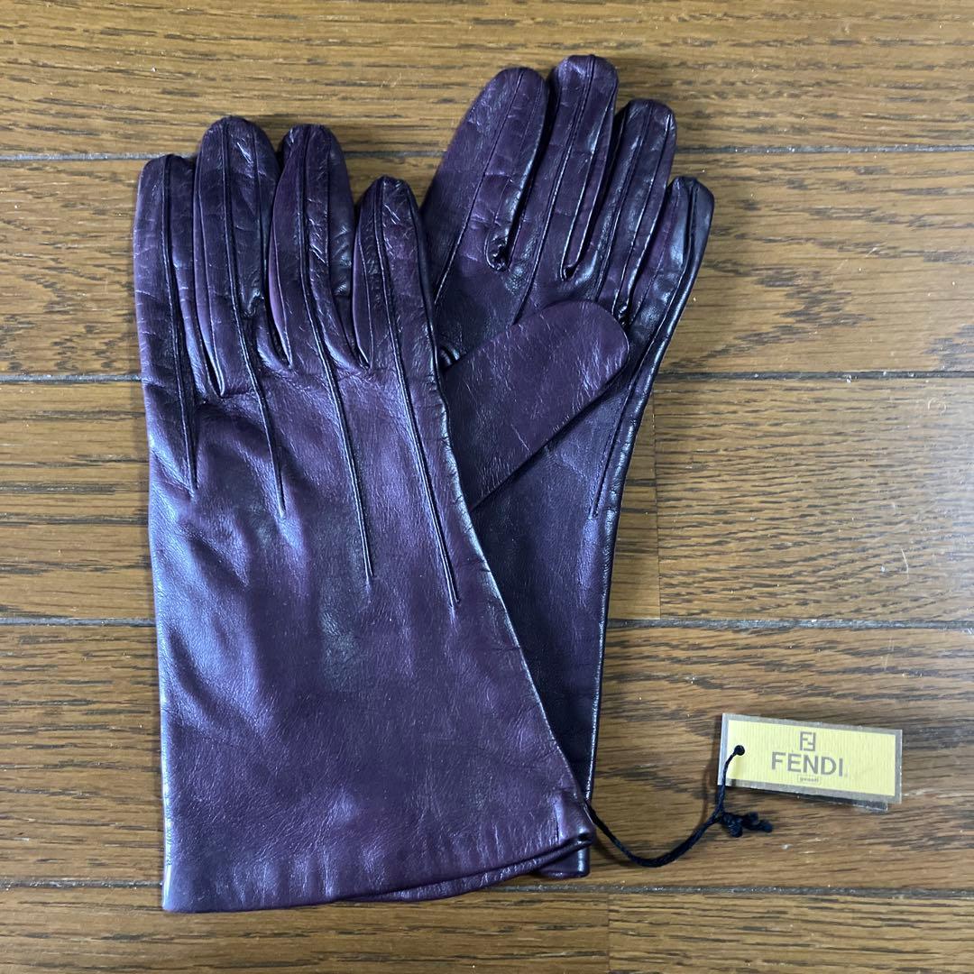 FENDI パープル レザー手袋