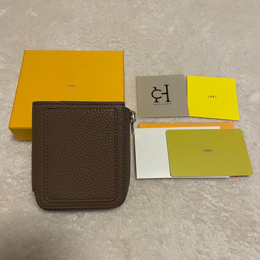 ITTI コンパクト　財布　イッチ　ウォレット