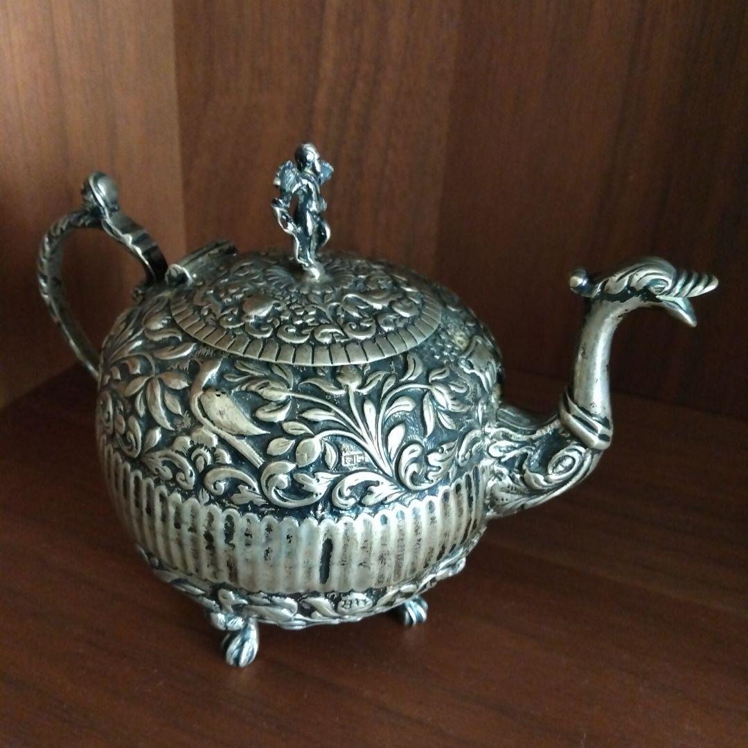 アンティーク ティーセット 銀メッキ 彫刻装飾 ヴィクトリアン風