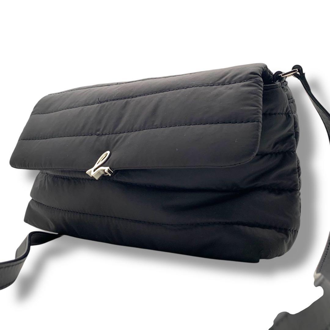 アニエスベー　キルティング　ショルダーバッグ